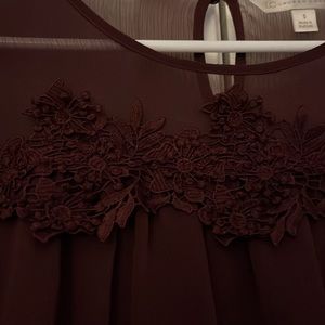 LC Lauren Conrad burgundy flowy top